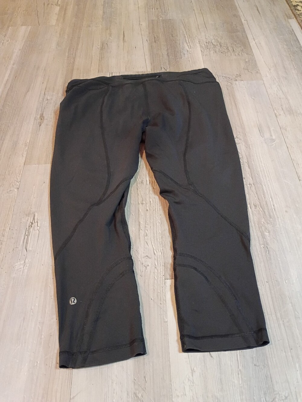 Lululemon - Picture 4 of 4